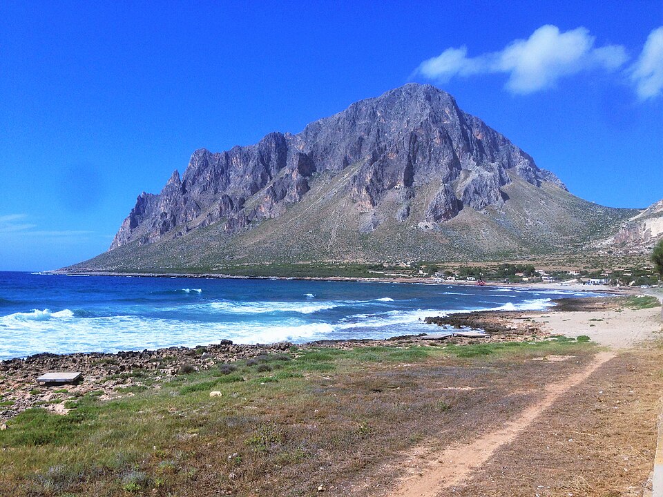 Baia di Cornino