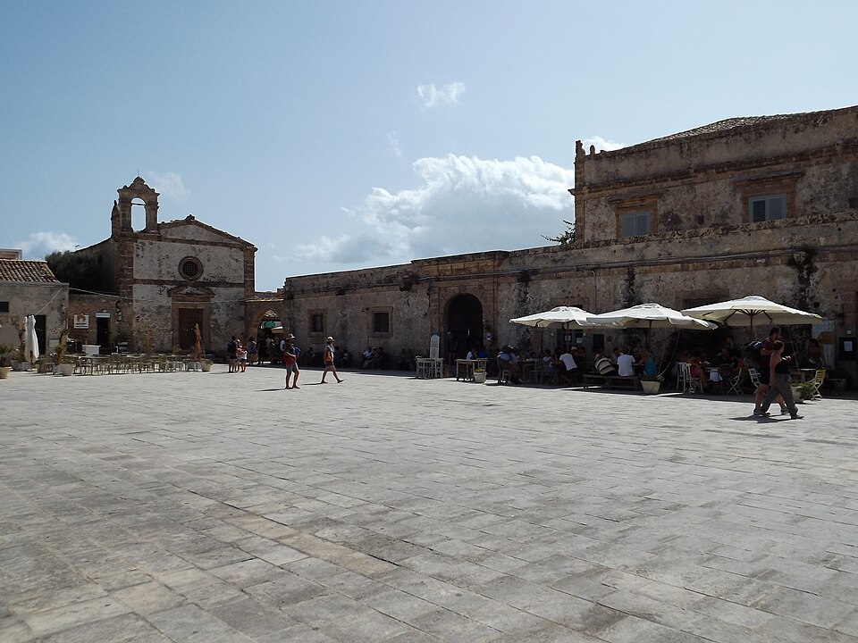 Piazza Regina Margherita