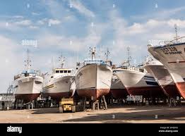 Barche da pesca nel porto di Riposto