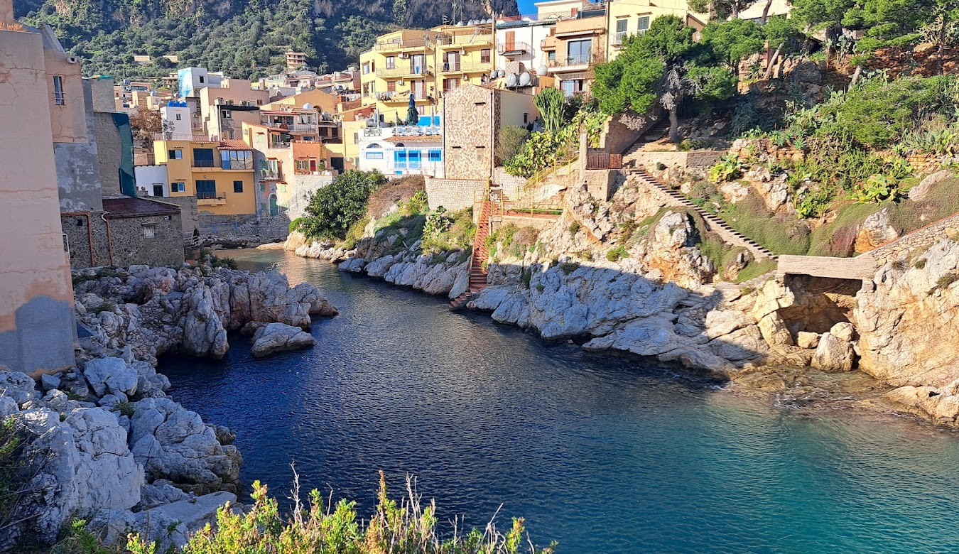 Scorcio della borgata marinara di Sant'Elia